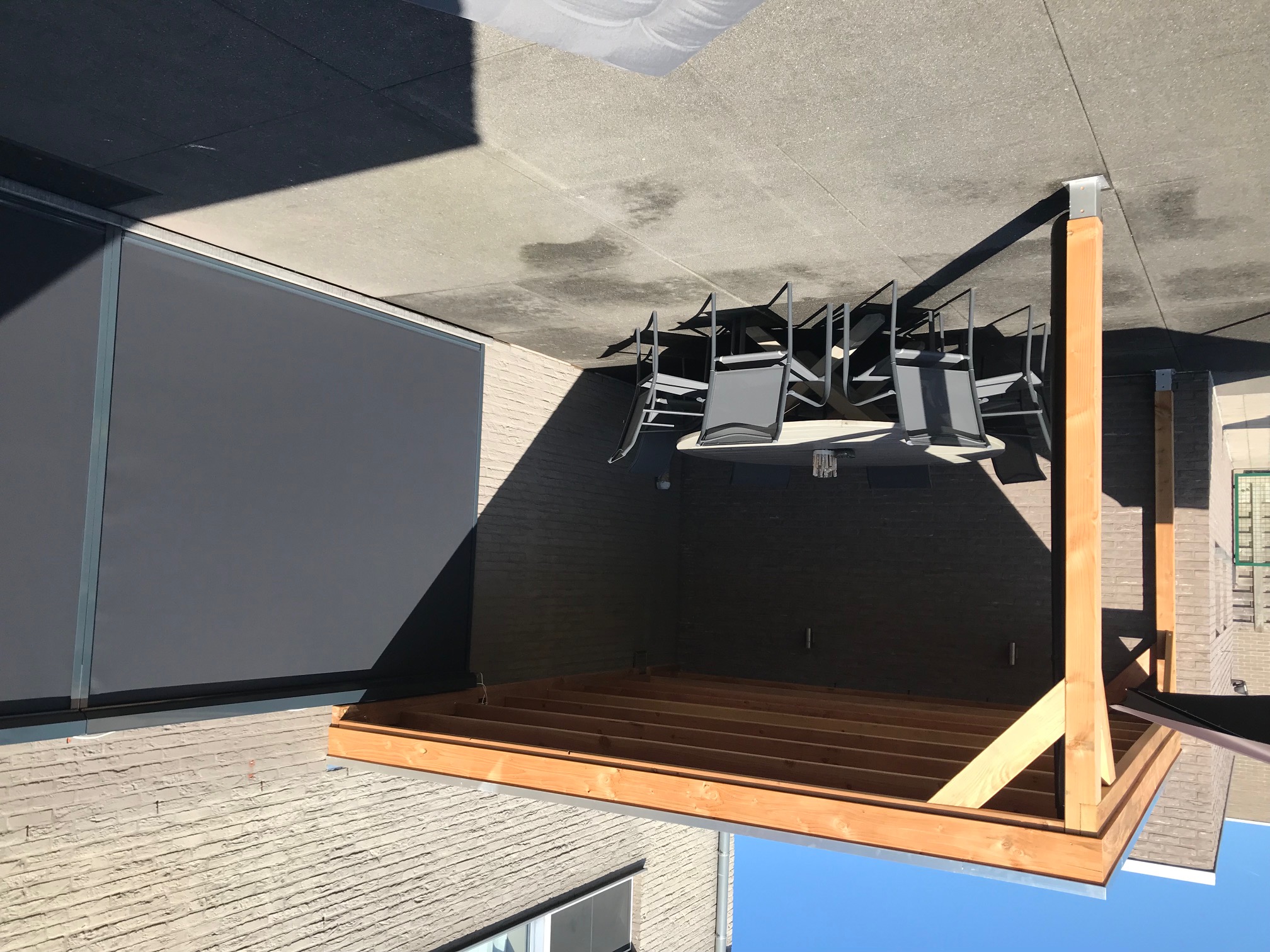 Screens 7pAYMTg36tc5XwEgVAbL9LcGyI50jLk8sjTjf7PR.jpg